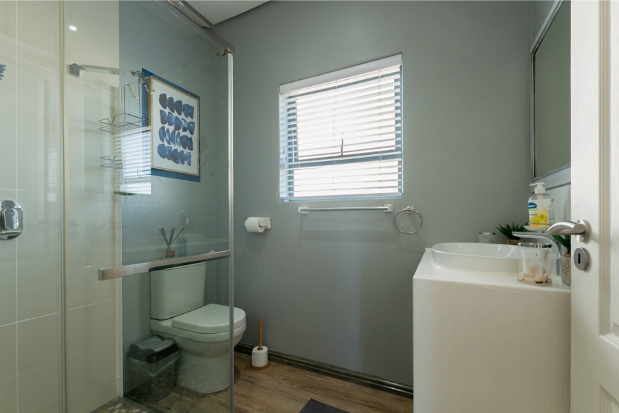 3 Bedroom Property for Sale in Blue Lagoon Western Cape